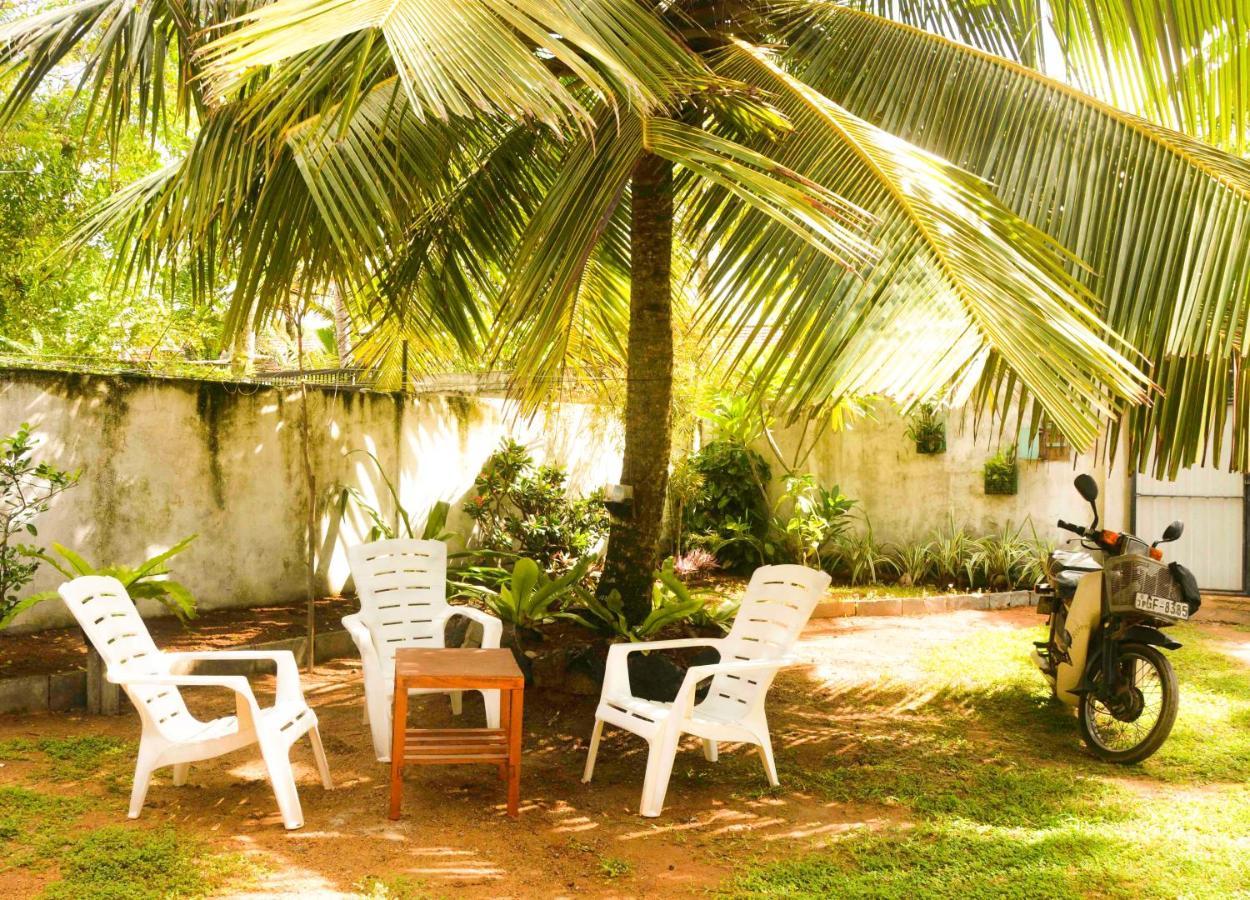 The Breeze Mirissa Bed & Breakfast Luaran gambar