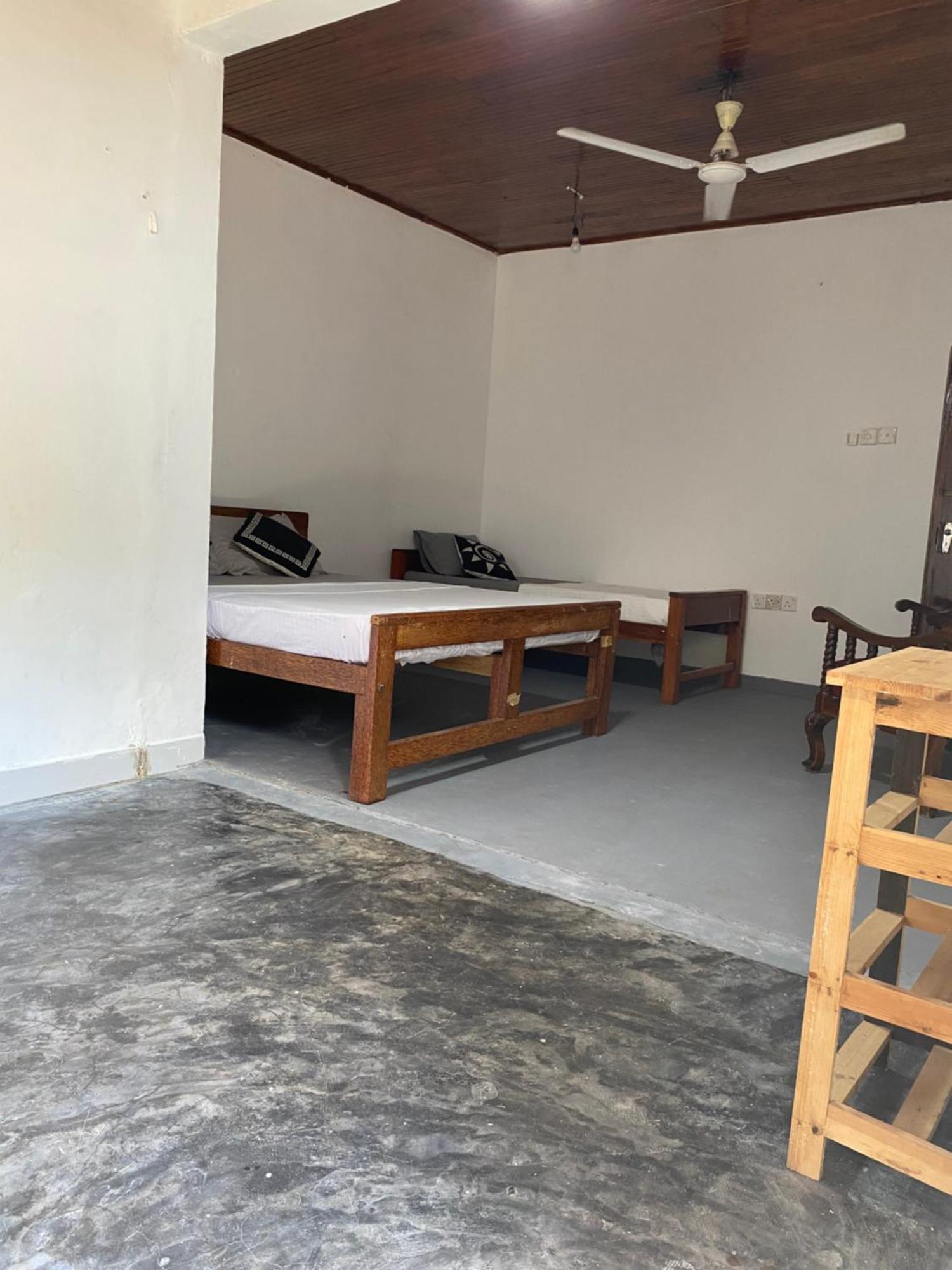 The Breeze Mirissa Bed & Breakfast Luaran gambar