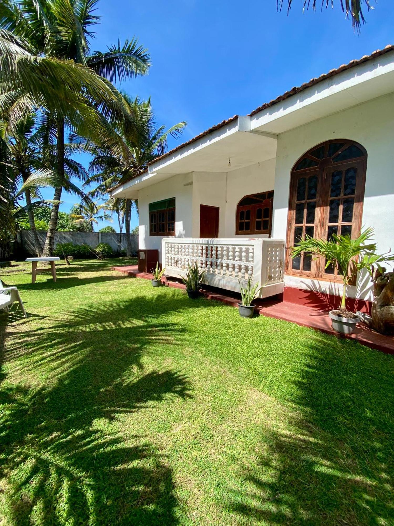 The Breeze Mirissa Bed & Breakfast Luaran gambar