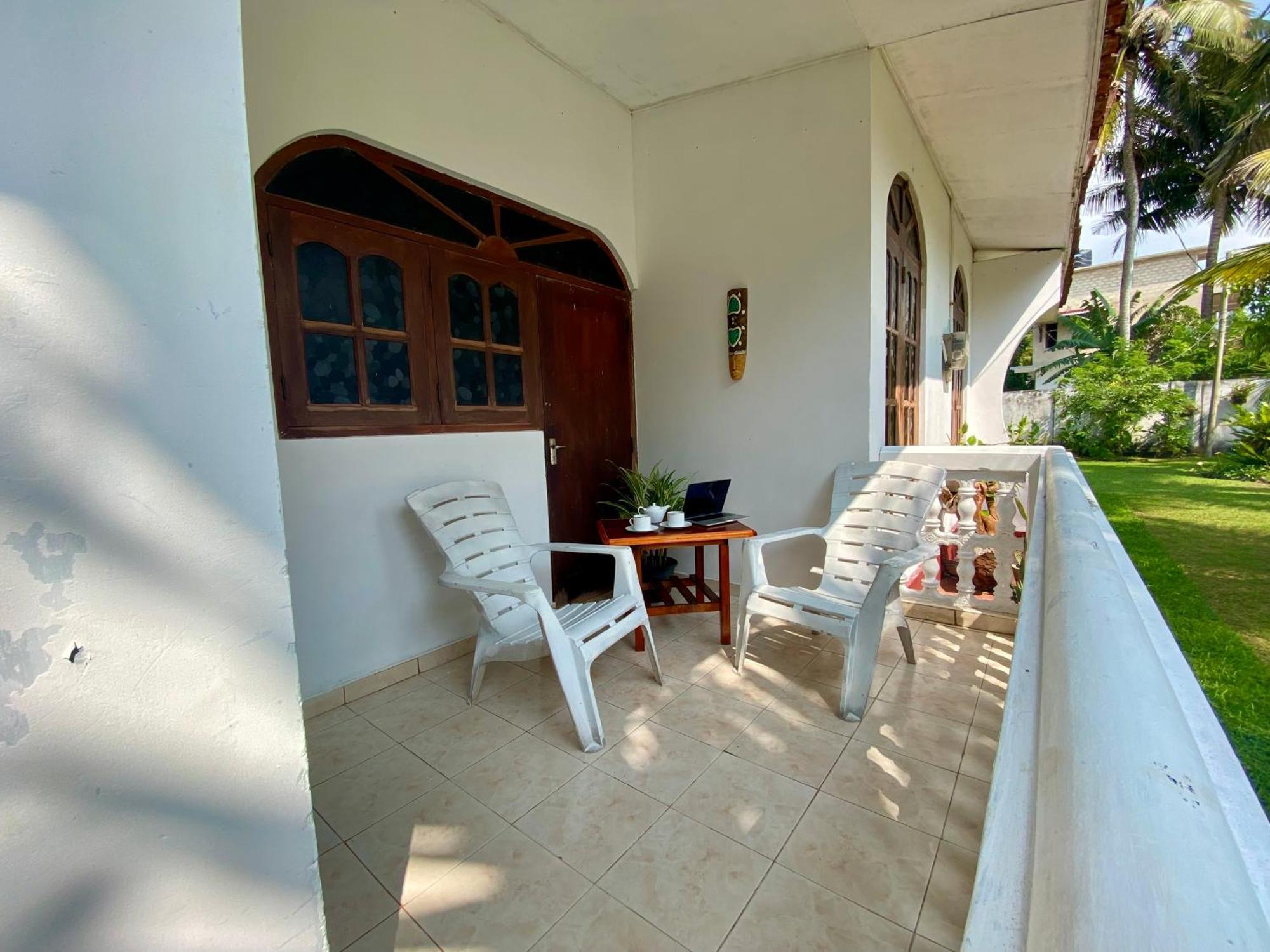 The Breeze Mirissa Bed & Breakfast Luaran gambar